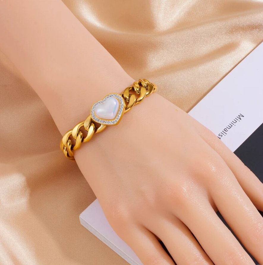 Schönes Armband Herz Schmuck Strasssteine Gold plattiert (vergoldet)