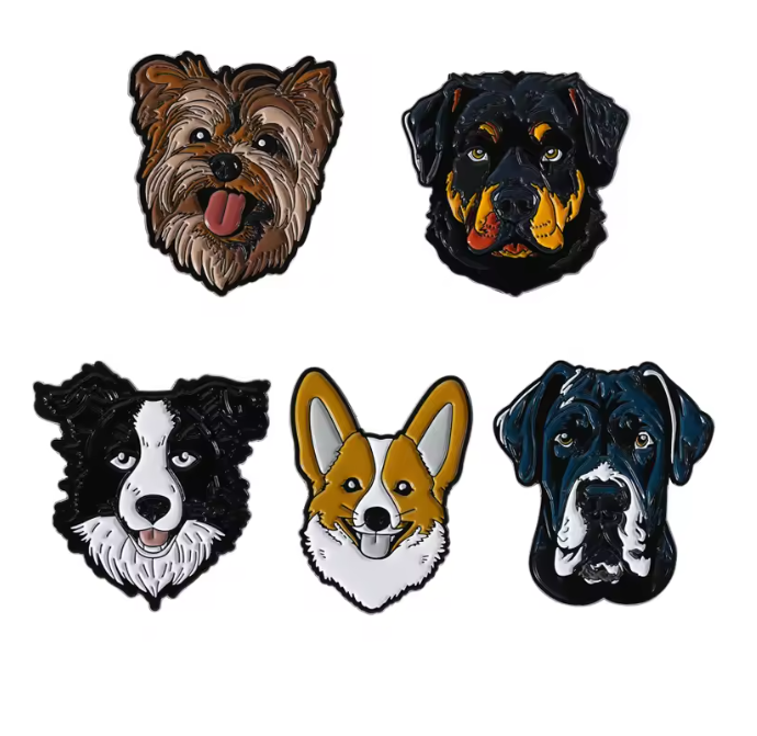 5er Set Hunde-Anstecker „Treue Gefährten“ – Detailreiche Pins aus Metall